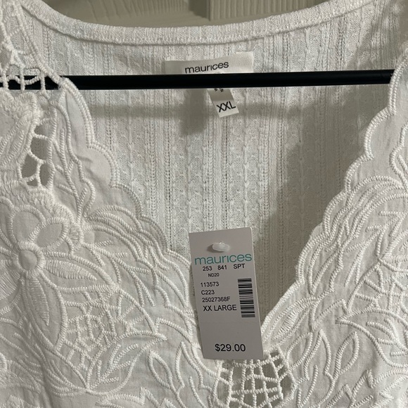 Maurices Flowy Textured White Tank - Picture 3 of 4